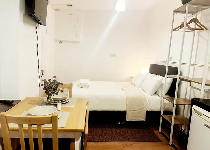 Cosy Gem In Cardiff